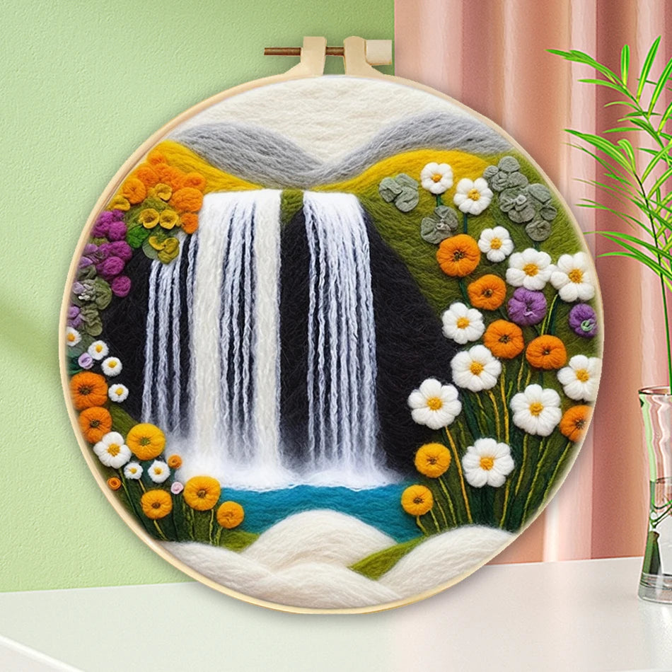 DIY Wool Felting Kit – Hot Air Balloon Handmade Picture